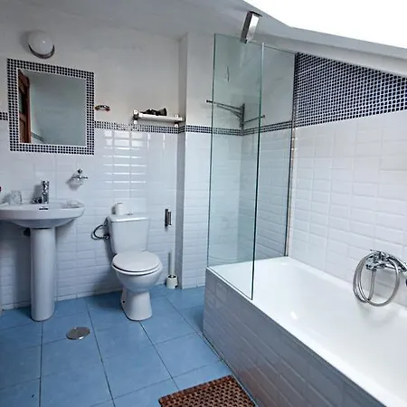 Las Chimeneas Hotel Celorio (Llanes)
